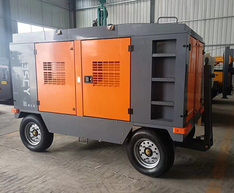 153scy-18 wheel portable screw air compressor.jpg